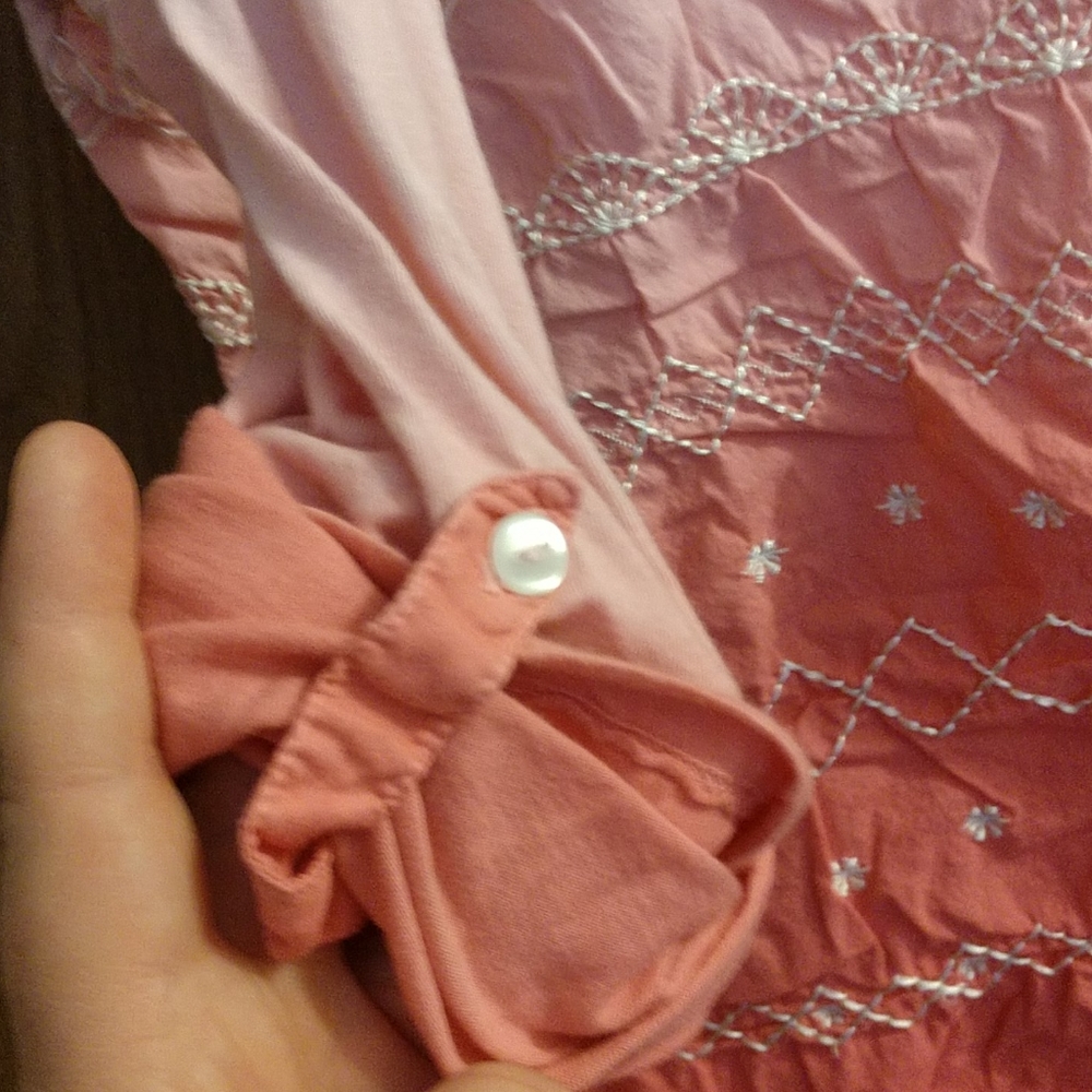 Shirt - Picture 3 of 4